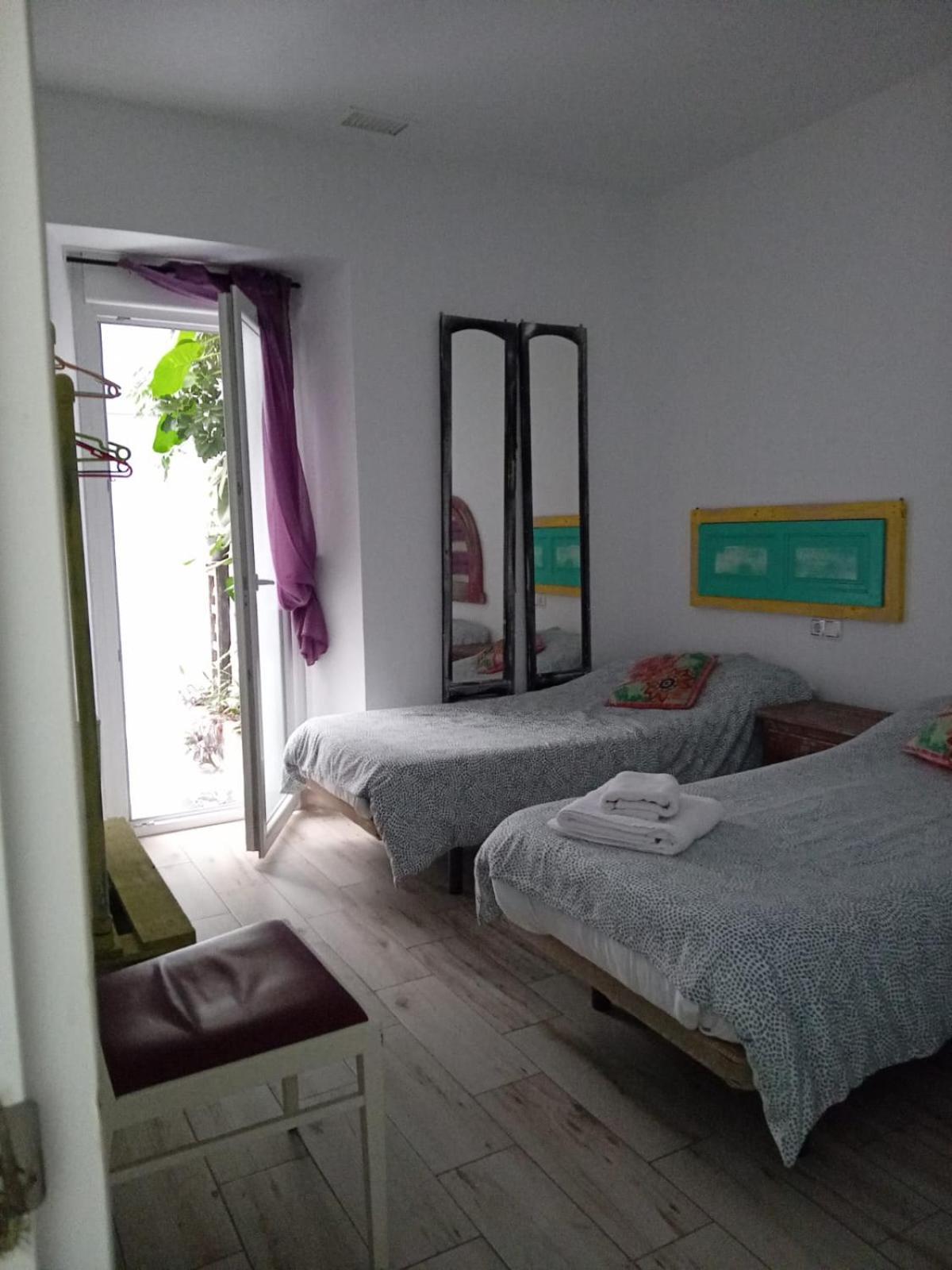 Apartamento Veedor 19 Dias Y Muchas Noches Cádiz Exterior foto
